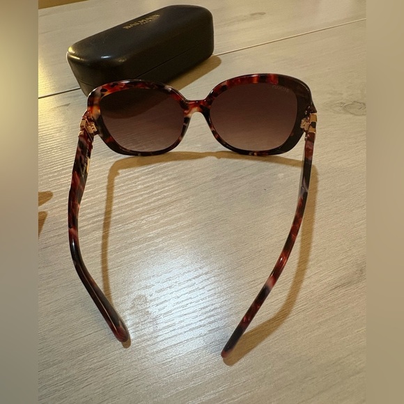 Balmain Tortoiseshell Sunglasses - Picture 5 of 10